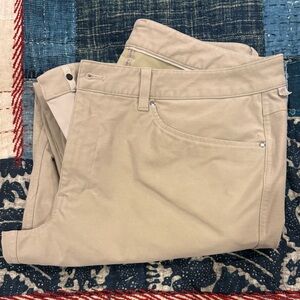 Lululemon ABC Slim-fit 5 Pocket Utilitech Pant - excellent condition!